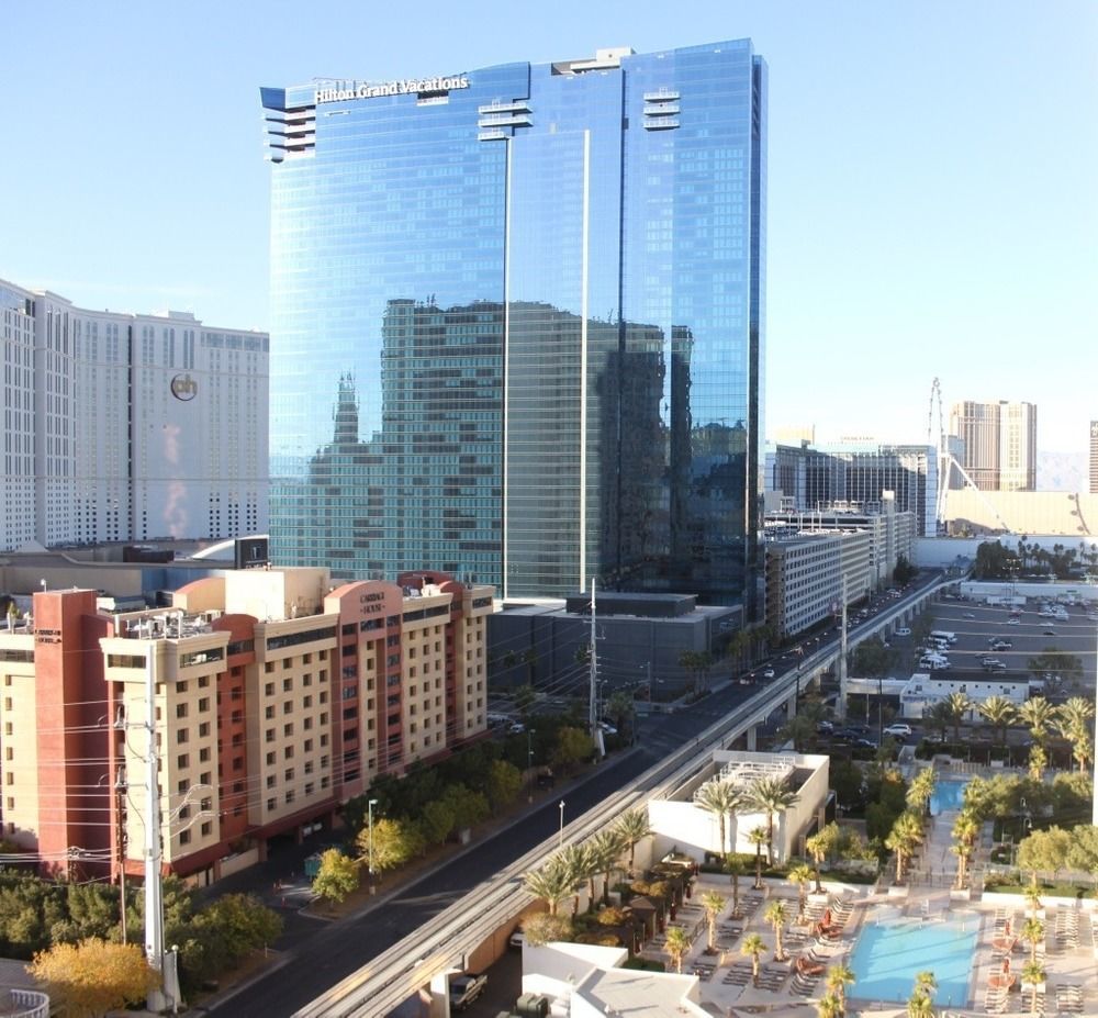 888 Deluxe At Signature Las Vegas